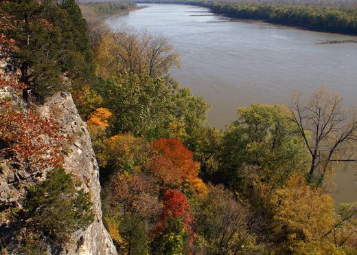 View of the Missouri River from Plateau